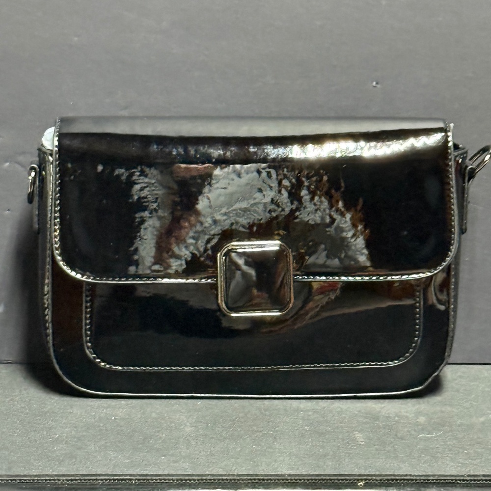 NEW 100% Black Vegan Patent Leather Spacious Crossbody Bag W/ Privacy Zipper
